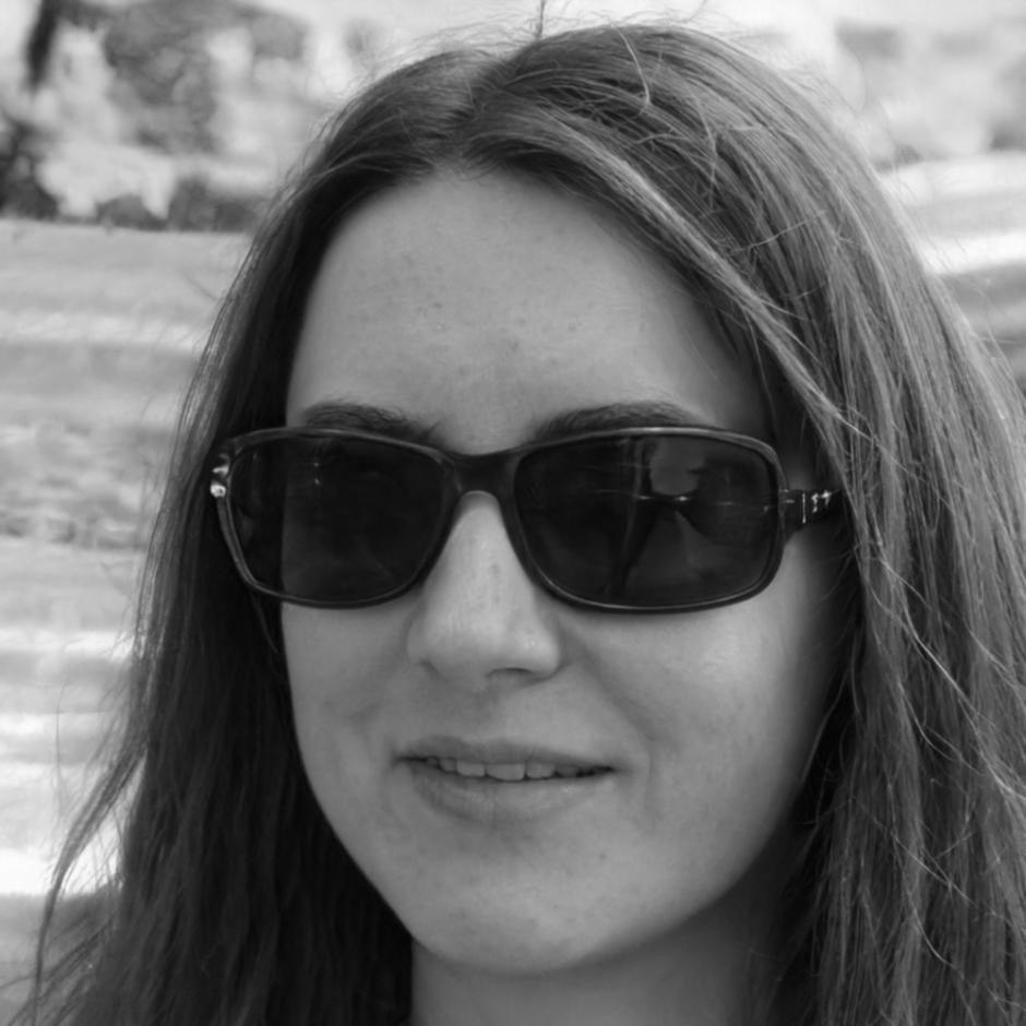 Maya Thornfield, Retirement Planning Advisor