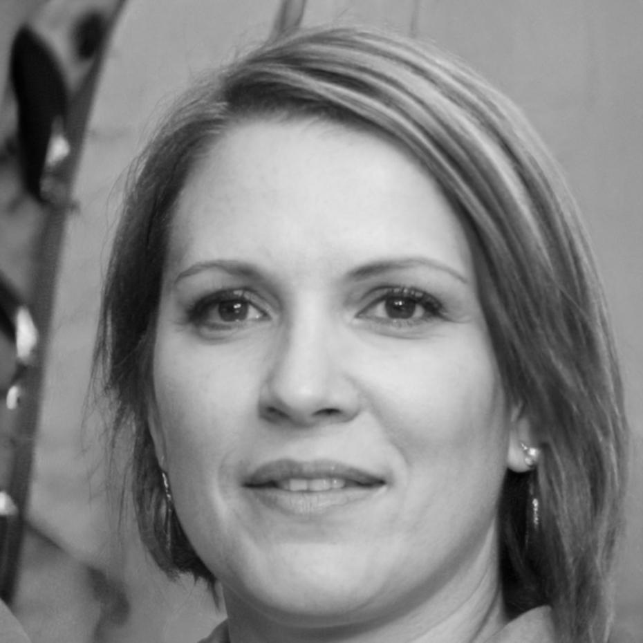 Sasha Dunbar, Investment Planning Specialist